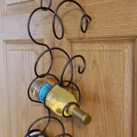 Unique Wine Rack! 🍷 - Picture 2 of 5
